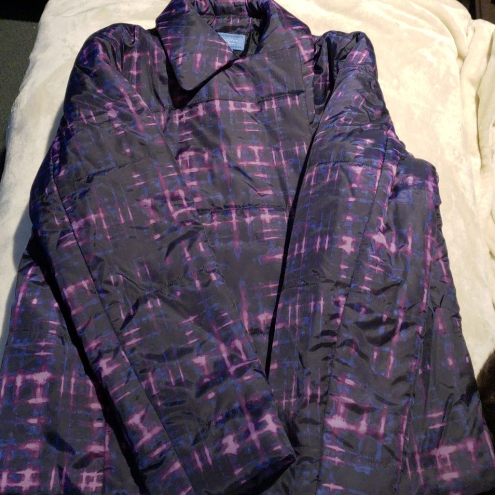 Coat - Picture 6 of 7
